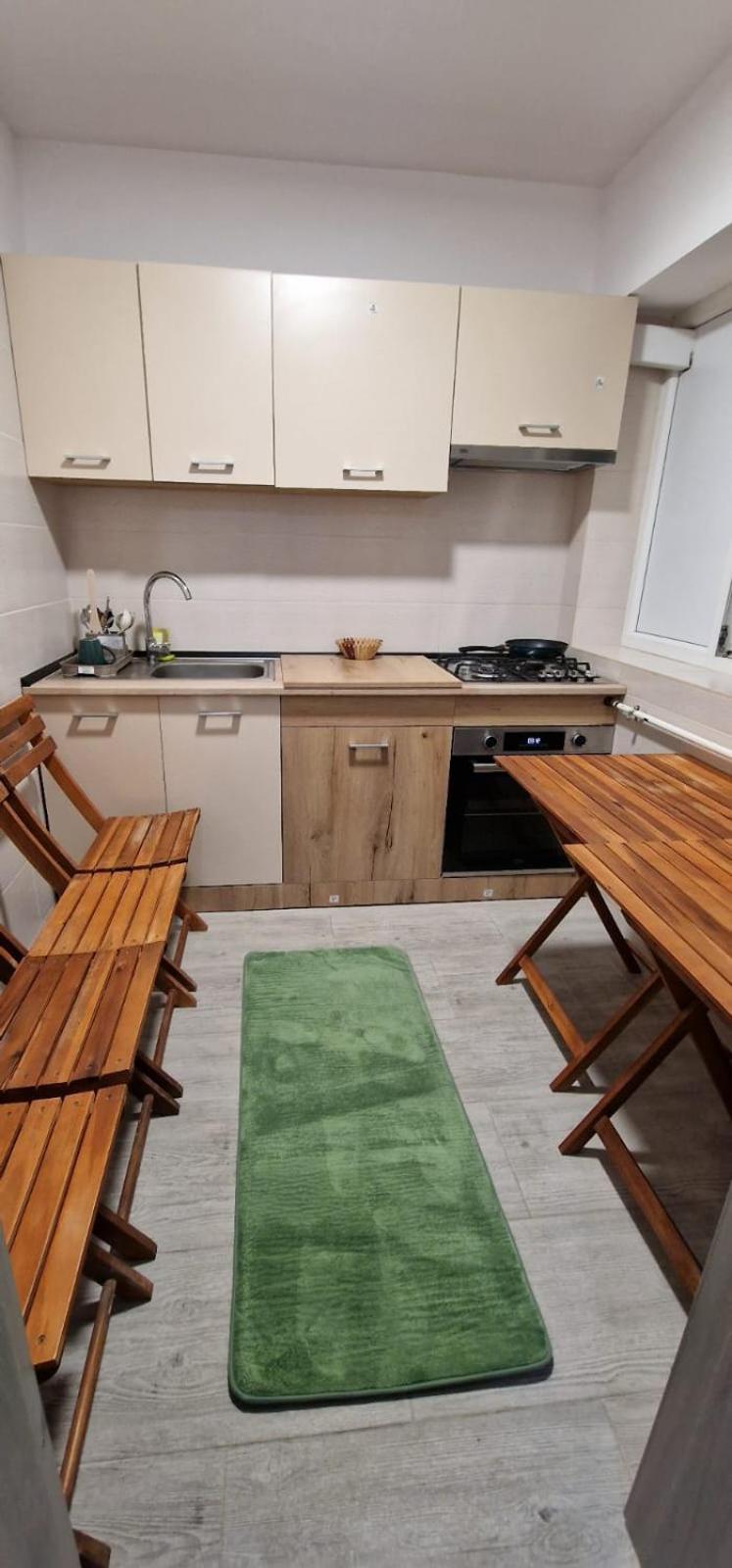 Apartament 3 Cam Grand Arena Bucarest Extérieur photo